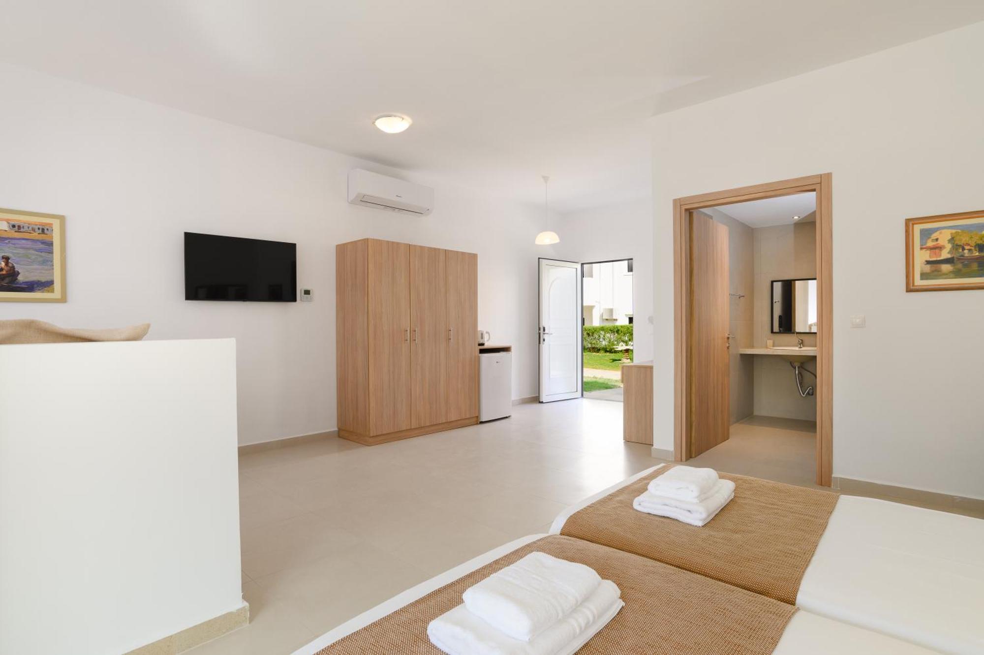 Matina Pefkos Aparthotel Pefki  Bagian luar foto