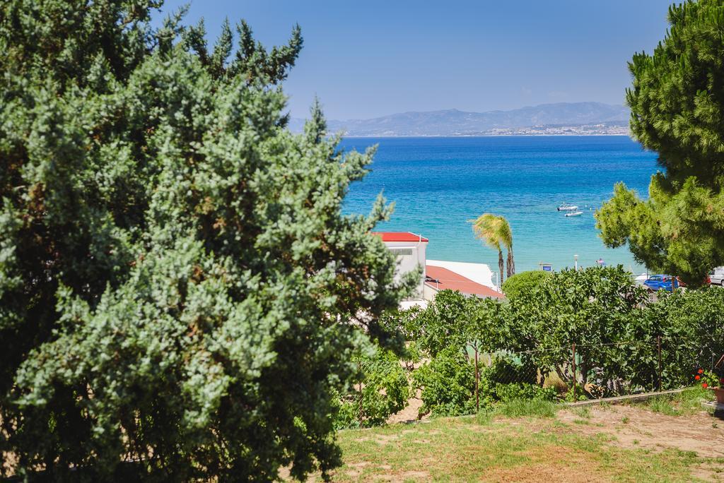 Matina Pefkos Aparthotel Pefki  Bagian luar foto
